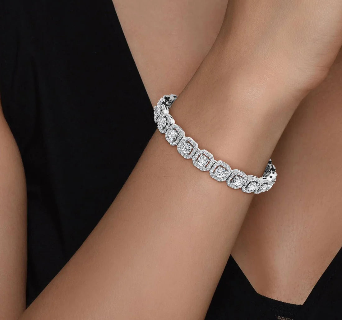 Round Cut Diamonds - Diamond Bracelet