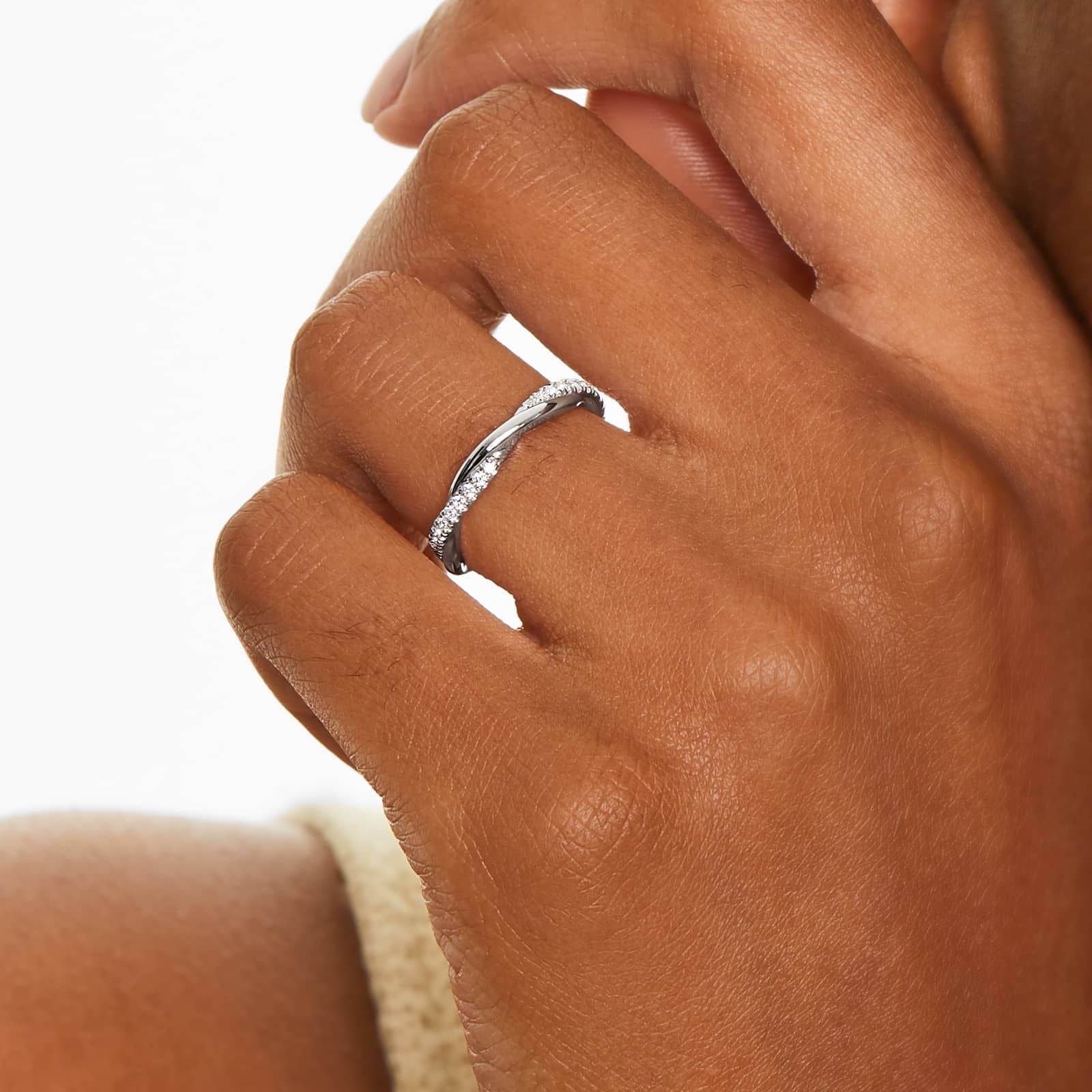 14K White Gold Twisted Matching Pavé Wedding Ring (Round 0.18 CTW - G-H /VS2-SI1)