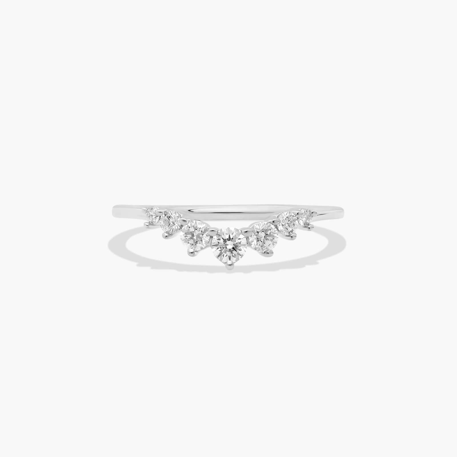 14K White Gold Graduated Round Diamond Tiara Ring
