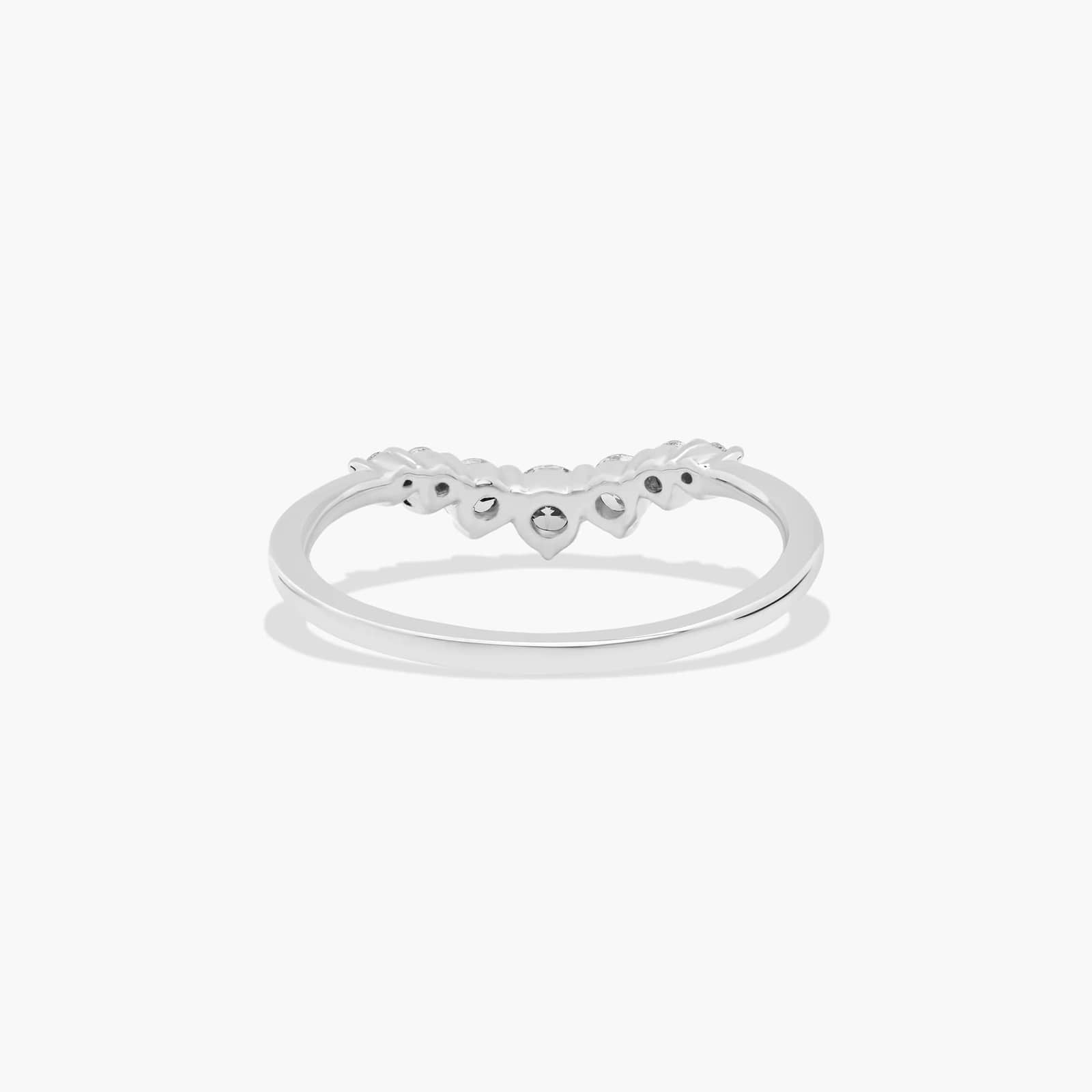 14K White Gold Graduated Round Diamond Tiara Ring