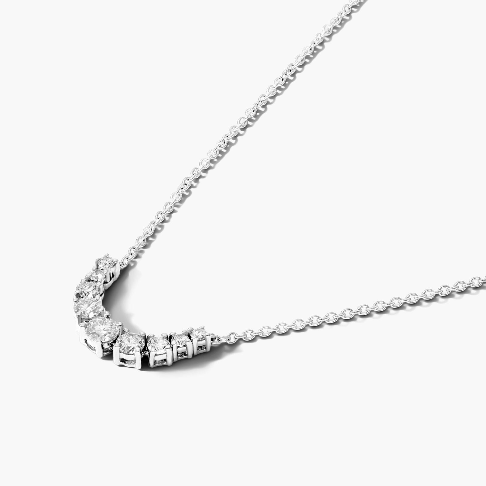 14K White Gold Graduated Diamond Necklace (0.50 CTW - H-I / SI1-SI2)