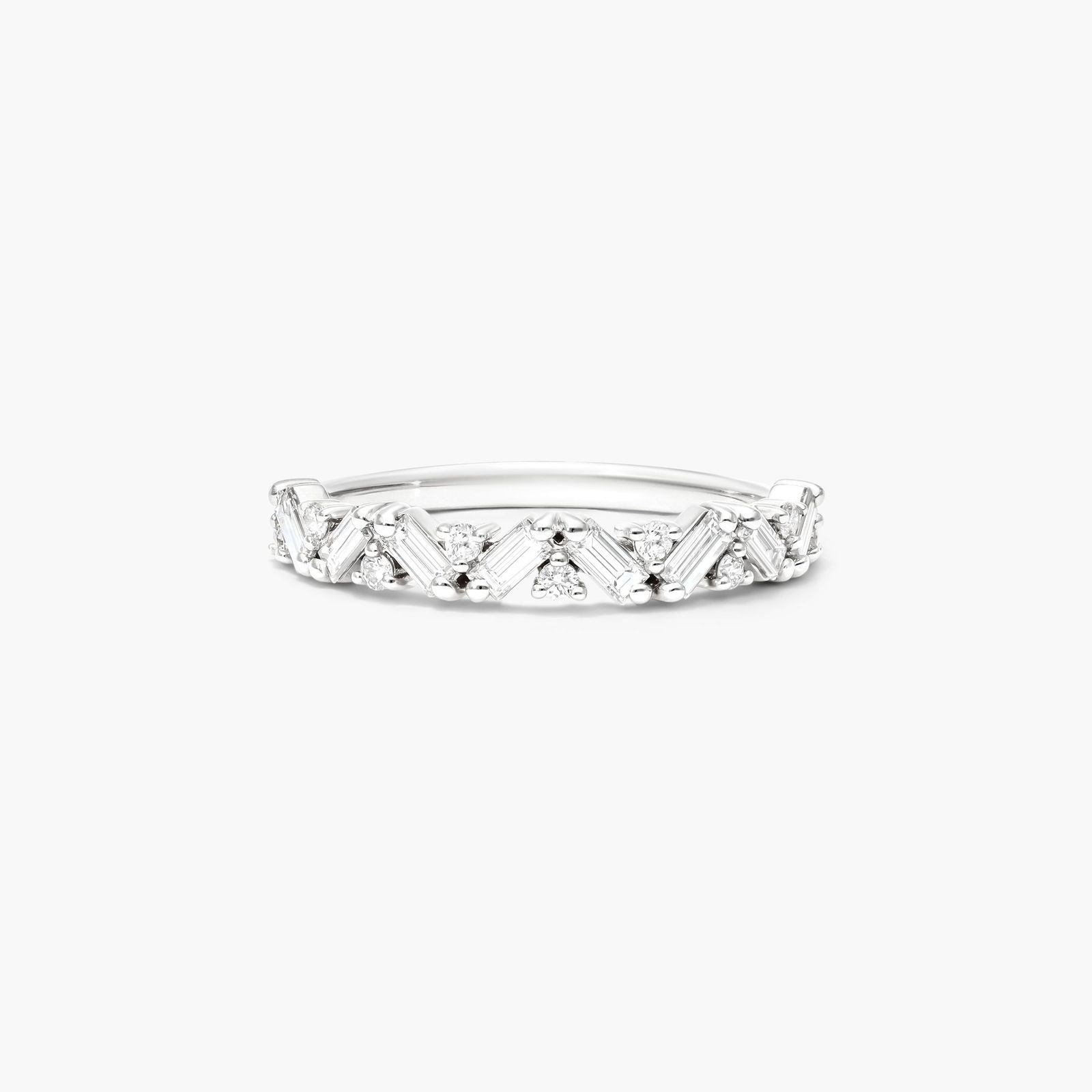 14K White Gold Baguette And Round Zig Zag Diamond Ring (0.40 CTW - H-I / SI1-SI2)