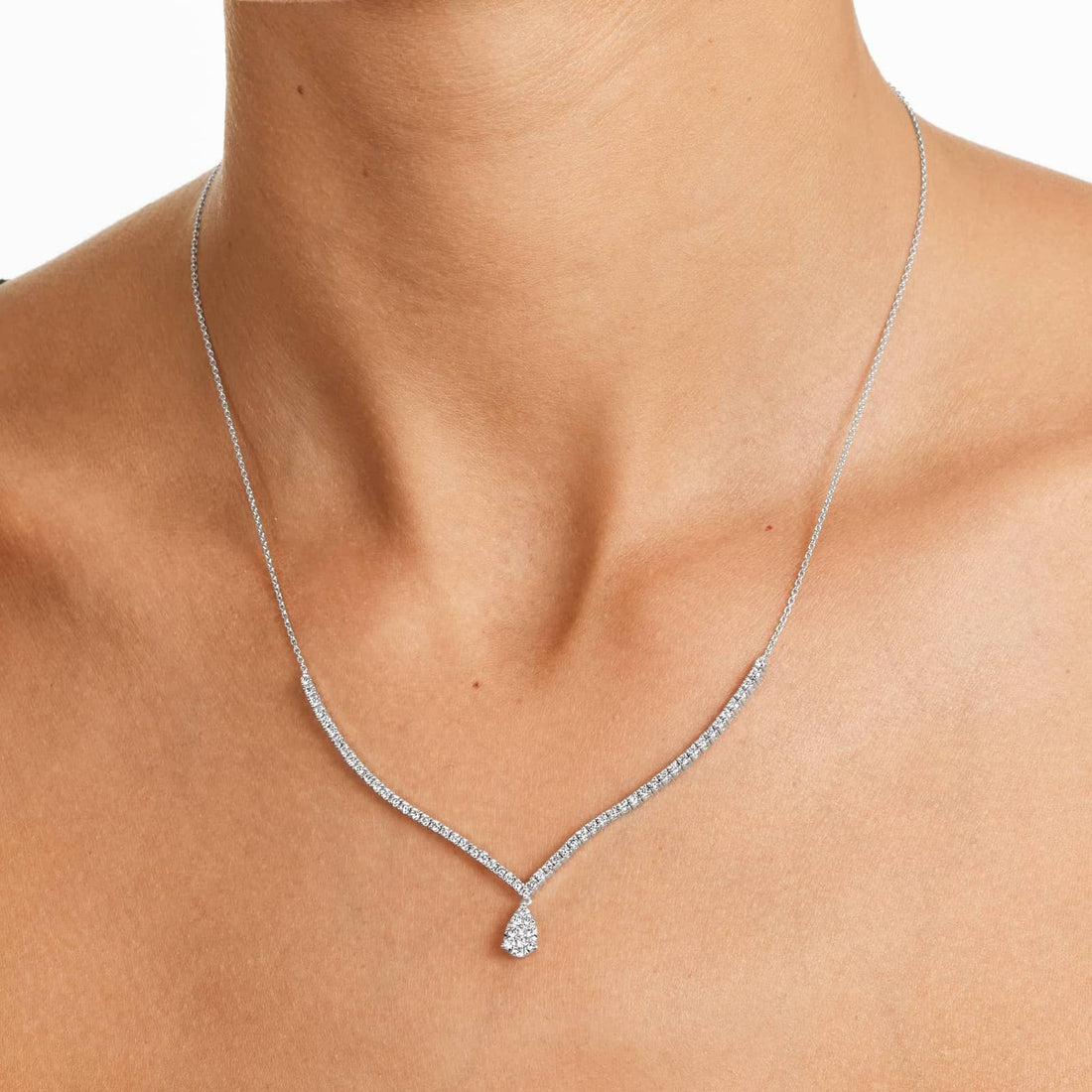 14K White Gold Cascade Diamond Tennis Necklace (1.00 CTW - H-I /SI1-SI2)