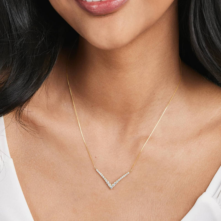14K Yellow Gold Lab-Grown Diamond Graduated V Shape Bar Necklace (0.75 CTW - F-G /VS2-SI1)