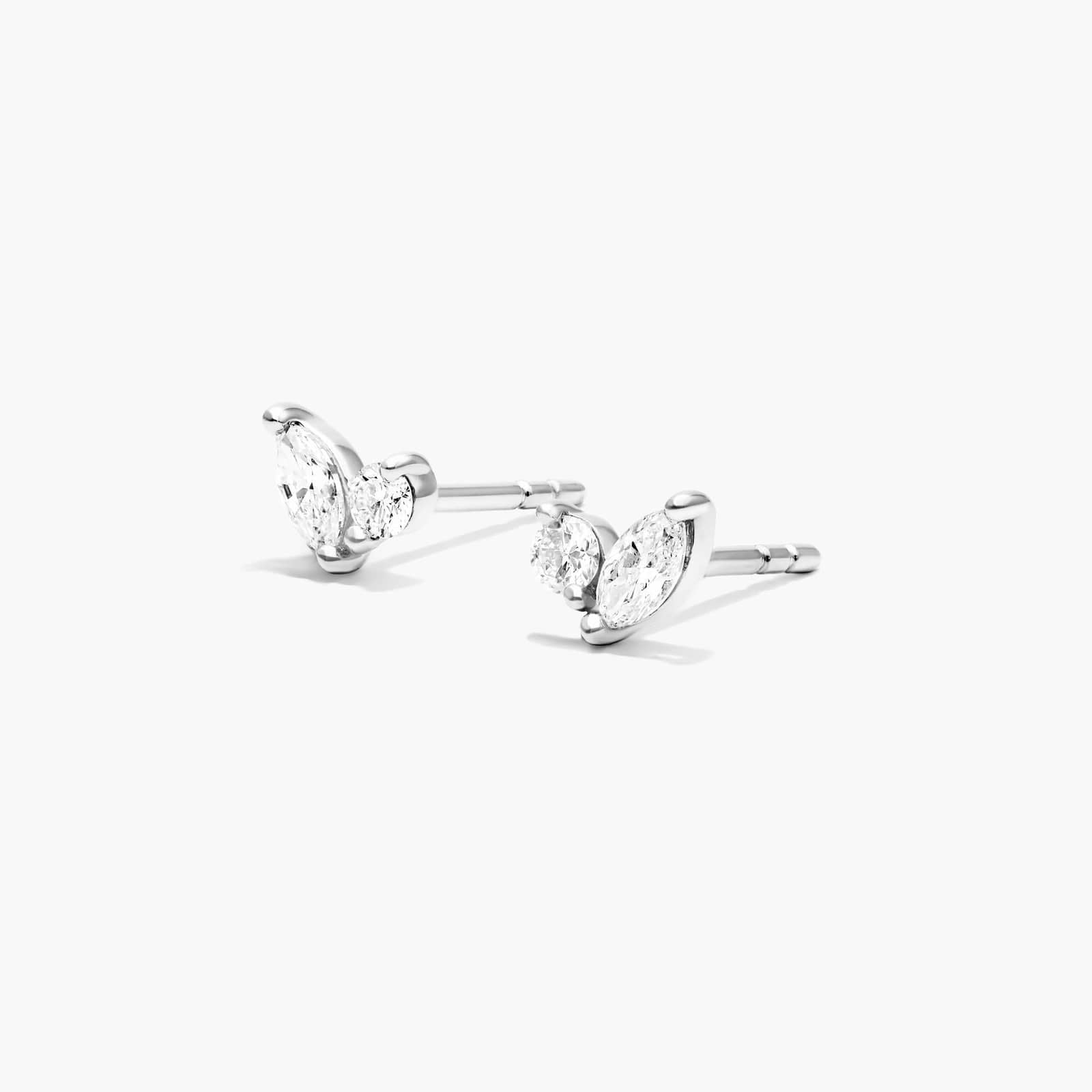14K White Gold Blooming Leaves Lab-Grown Diamond Stud Earrings (0.17 CTW - F-G /VS2-SI1)