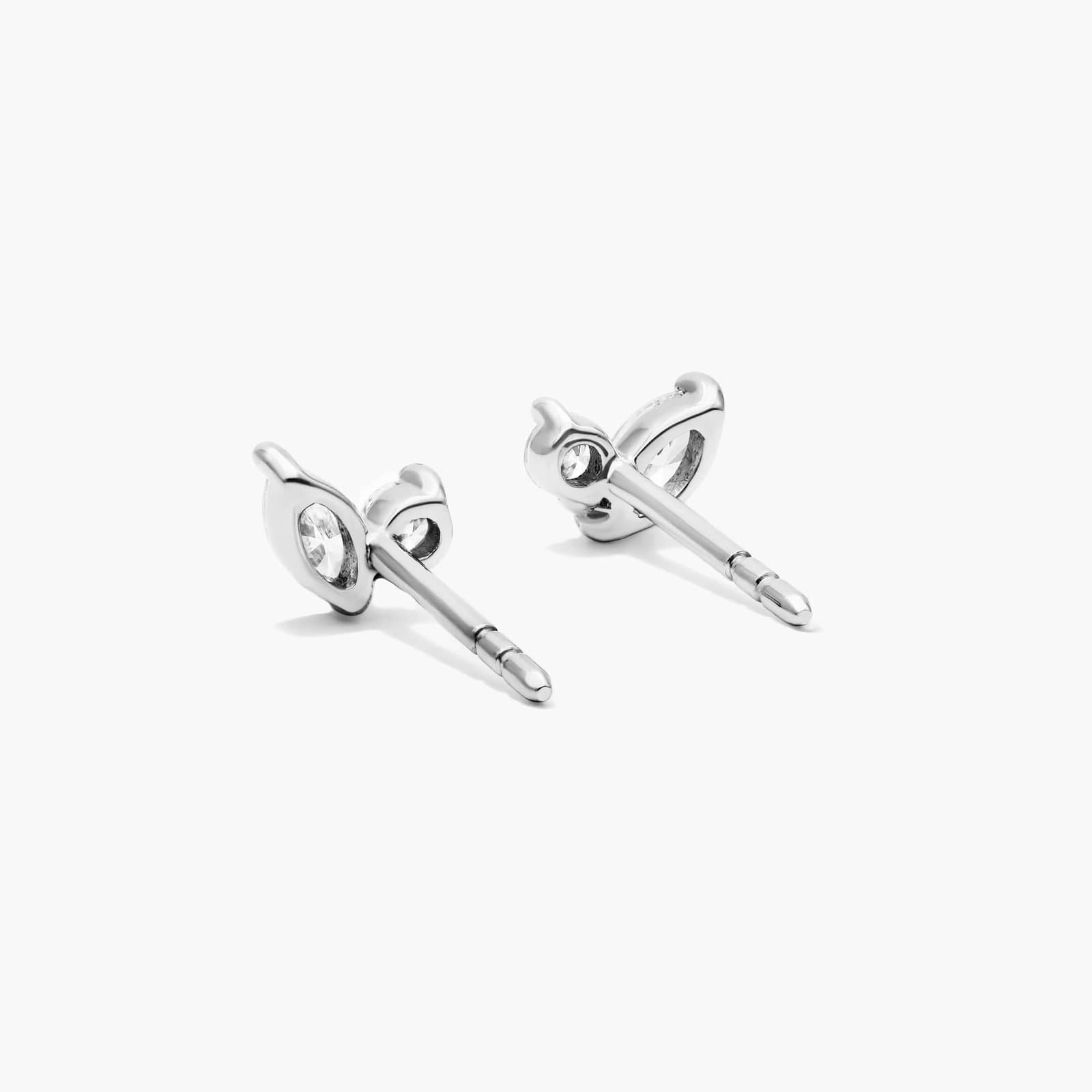 14K White Gold Blooming Leaves Lab-Grown Diamond Stud Earrings (0.17 CTW - F-G /VS2-SI1)