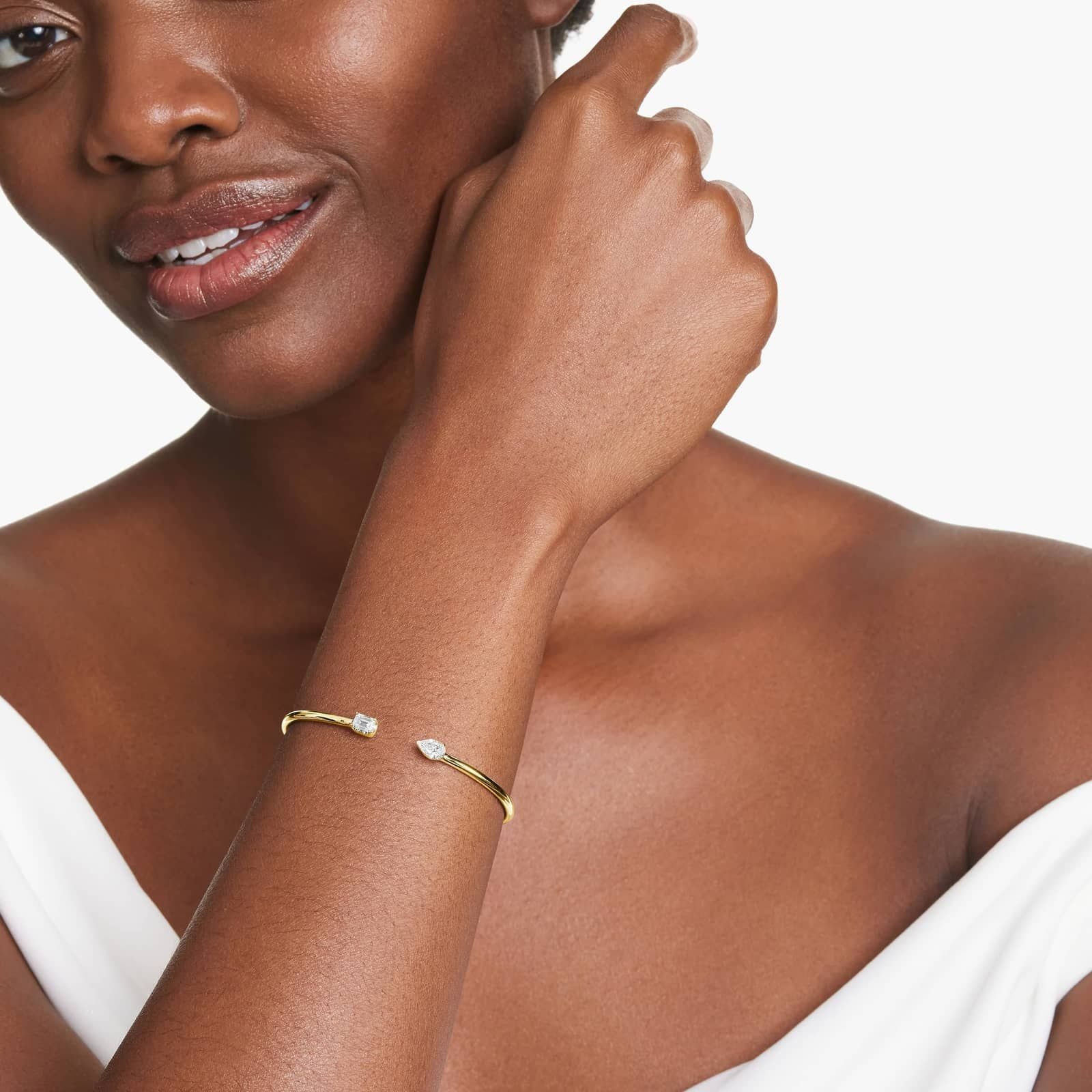 Pear And Emerald Cut Diamond Cuff Bracelet (0.50 CTW - H-I / SI1-SI2)