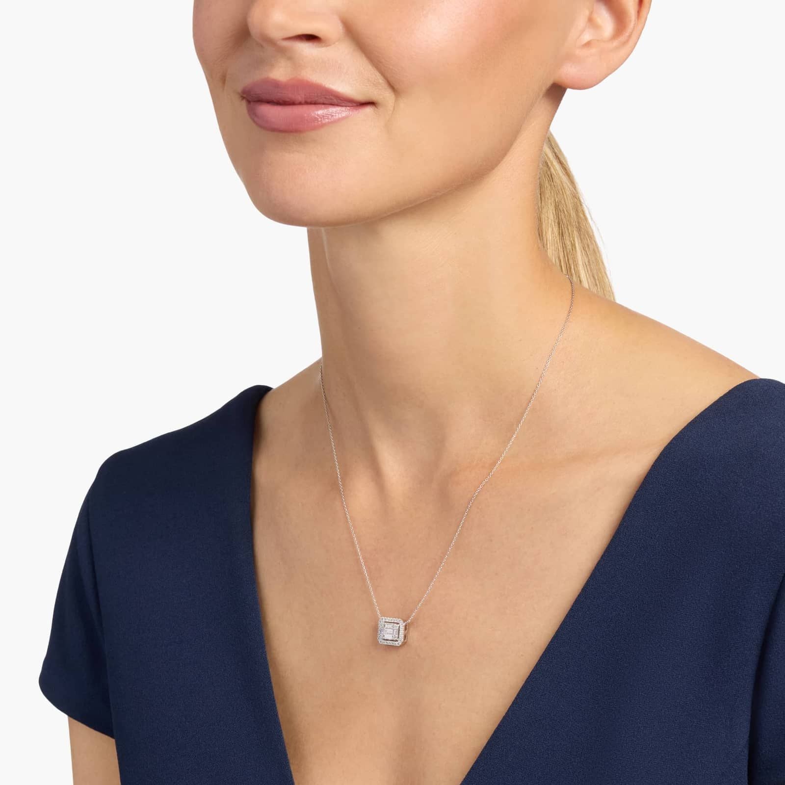 Diamond Halo Cluster Necklace In 14K White Gold (3/4 Ct. Tw.)