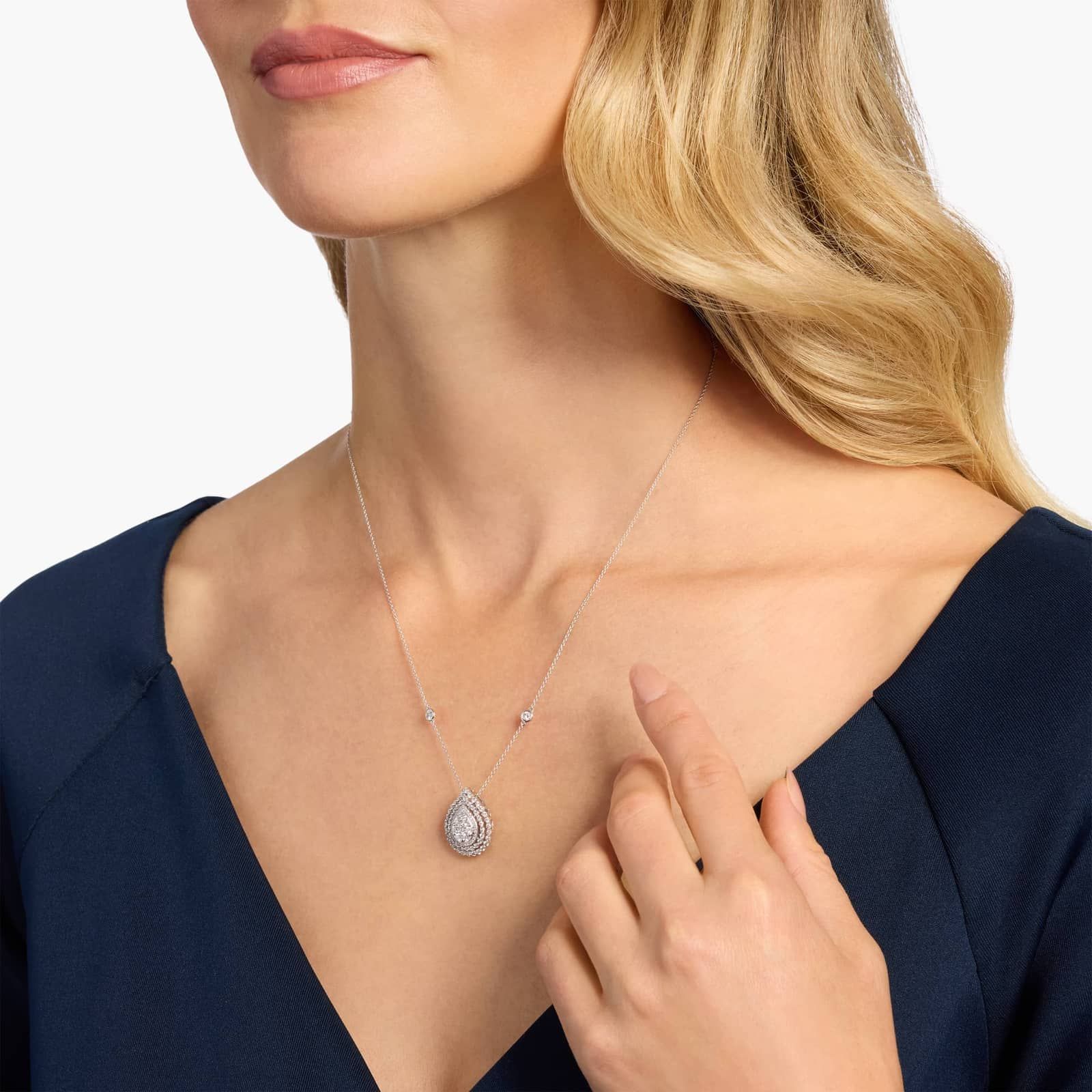 Pear Shaped Diamond Cluster Necklace in 14k White Gold (1 Ct. Tw.)