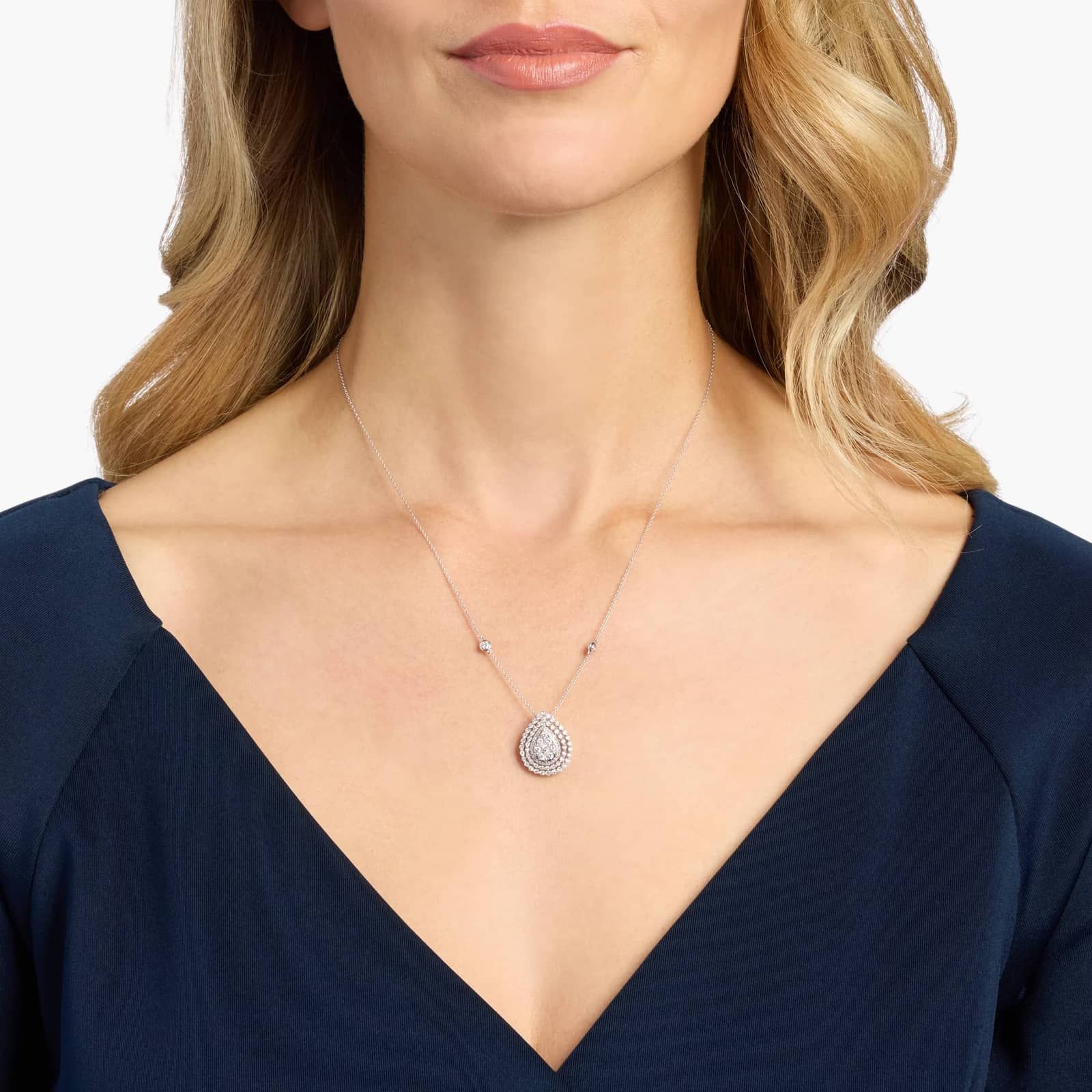 Pear Shaped Diamond Cluster Necklace in 14k White Gold (1 Ct. Tw.)