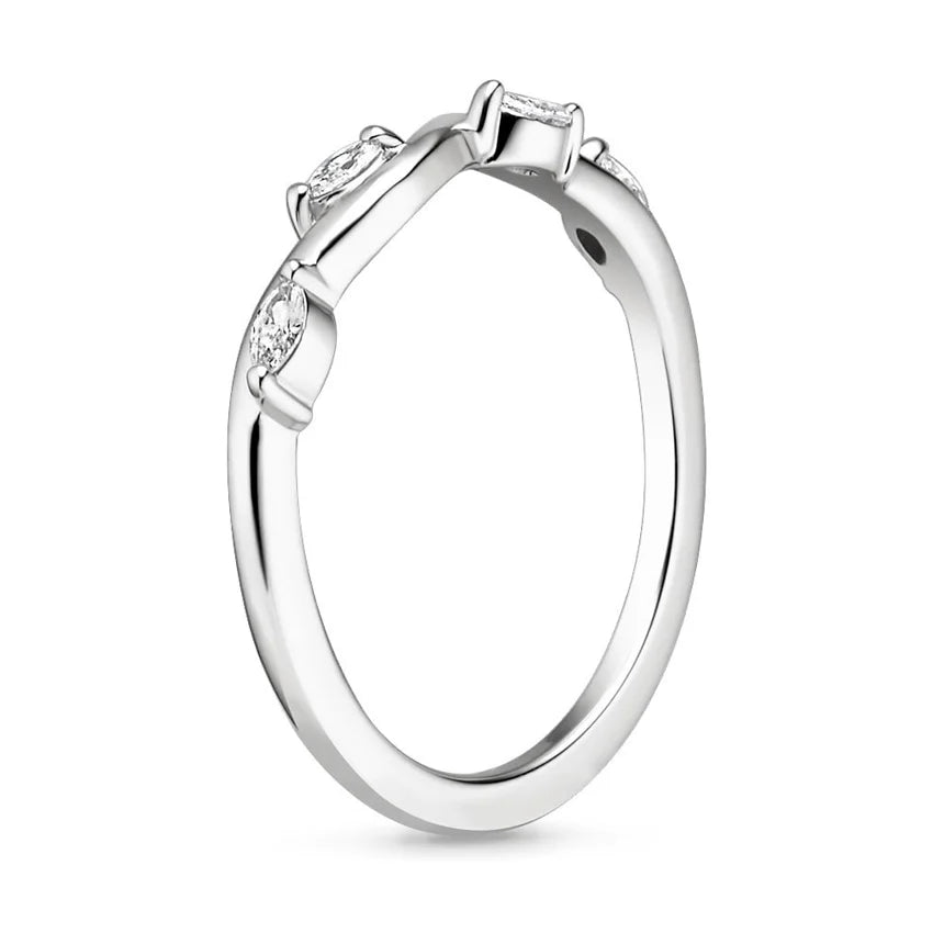Diamond Ring with Winding  Diamond Ring