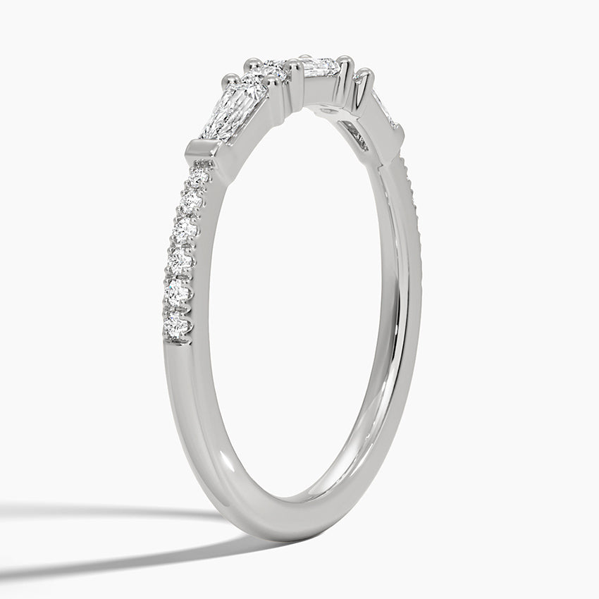 Aneesa Baguette and Round Diamond Ring color :F\G clarity :SI