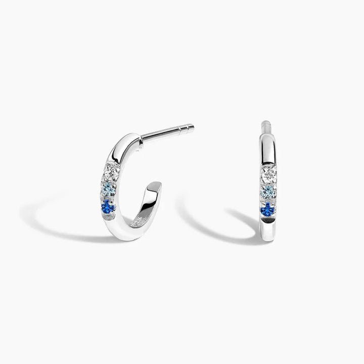 Petite Marina Huggie Earrings shape : round color : F\G clarity : SI1