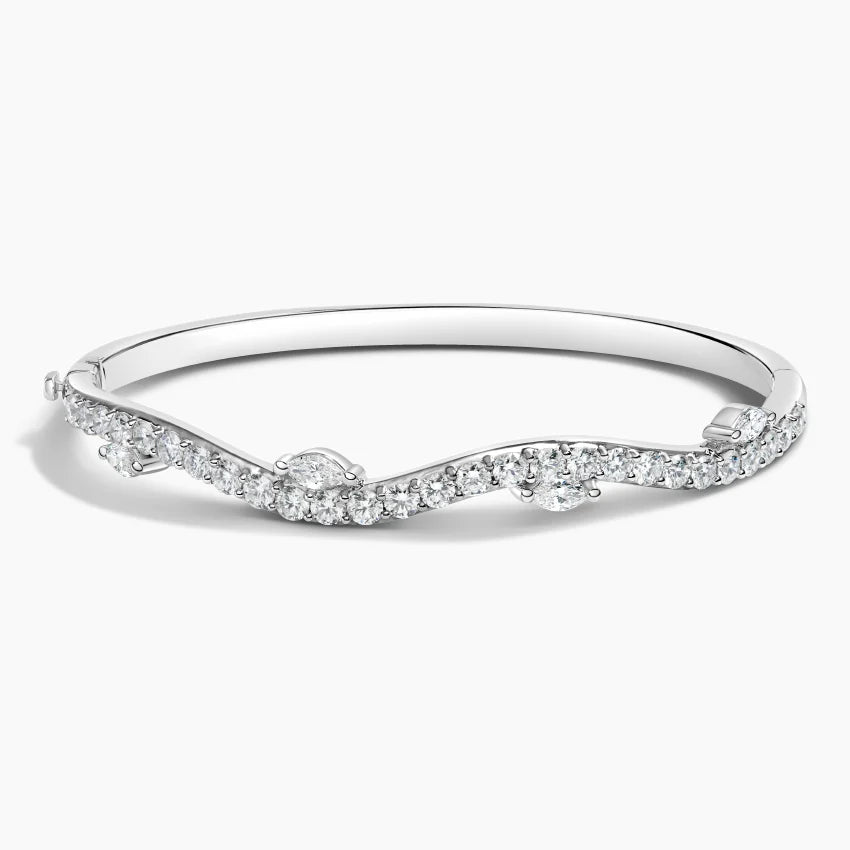 Diamond Bangle Bracelet SHAPE : ROUND color : F\G clarity :SI1