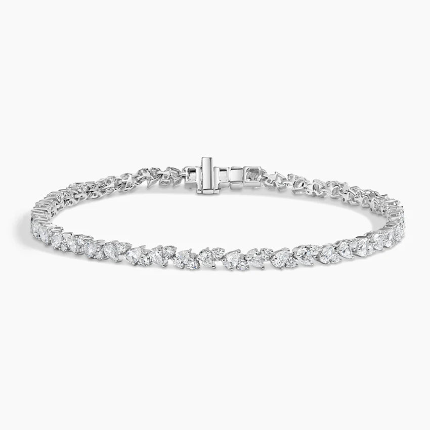 Lab Diamond Tennis Bracelet 3 ct shape : round \ pear color :F\G clarity : SI