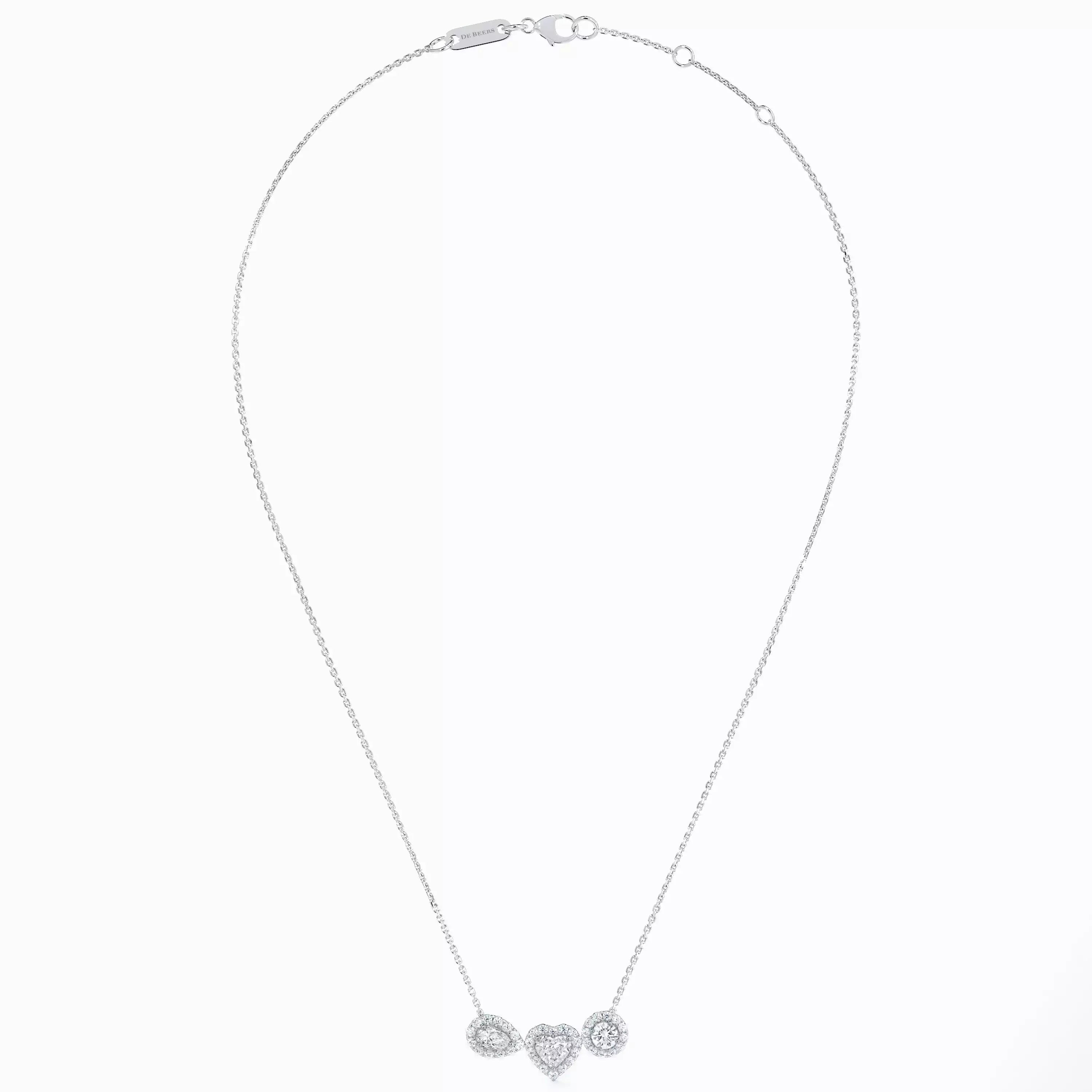 18K white gold Aura Trilogy Pendant color : G+ clarity : VS+