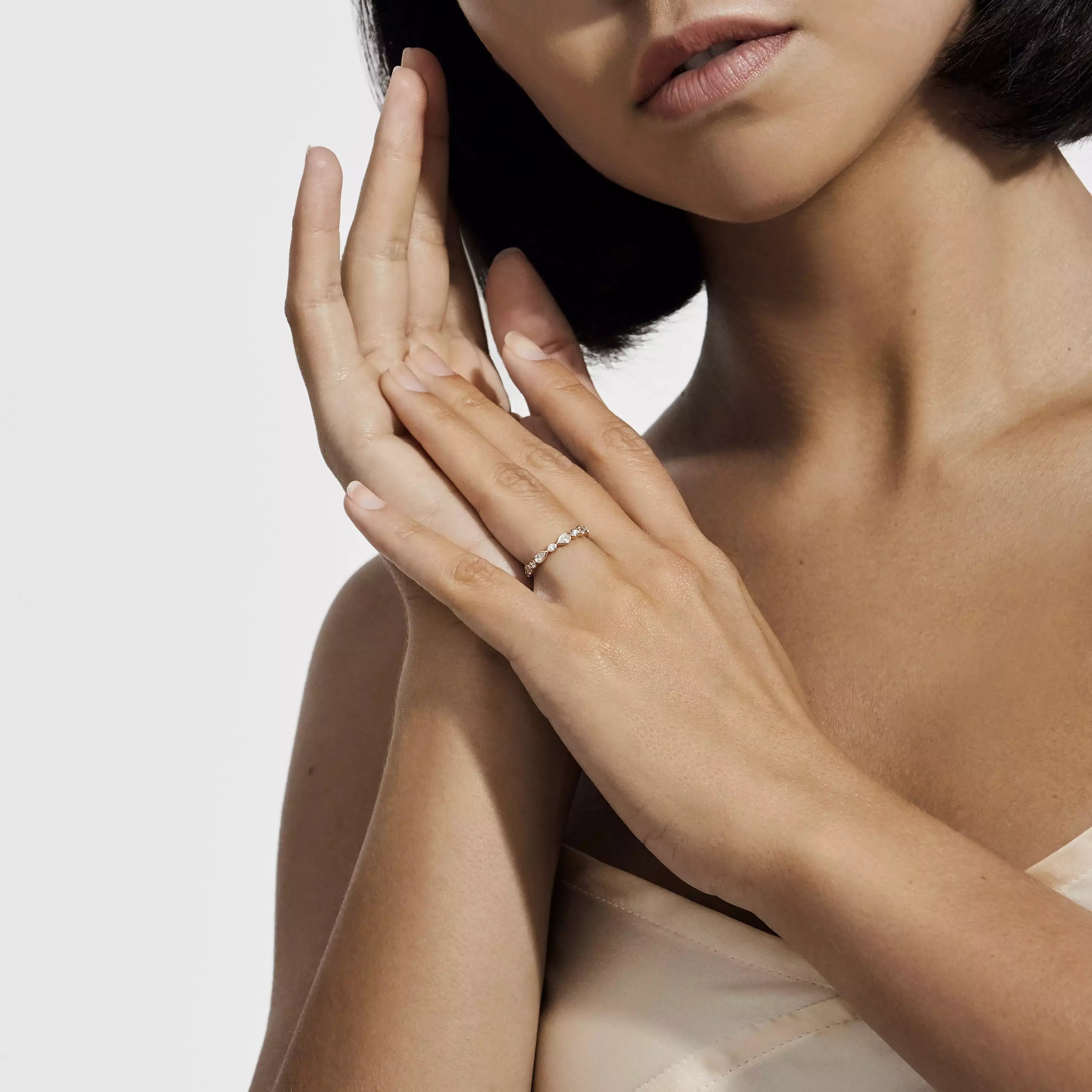 18K Rose Gold Petal Band in Rose Gold